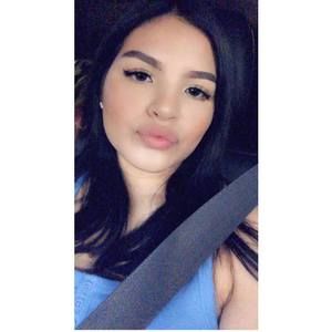 Meet your Posher, Vicky